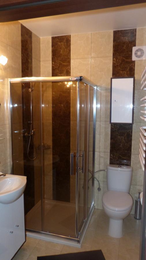Irys Hotel
